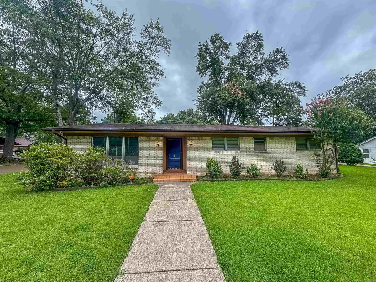 1501 W Faulkner Street, El Dorado, AR 71730 - #1