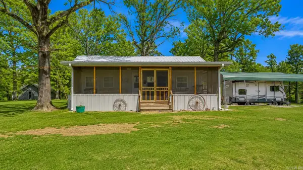 929 W River Road, Strawberry, AR 72469