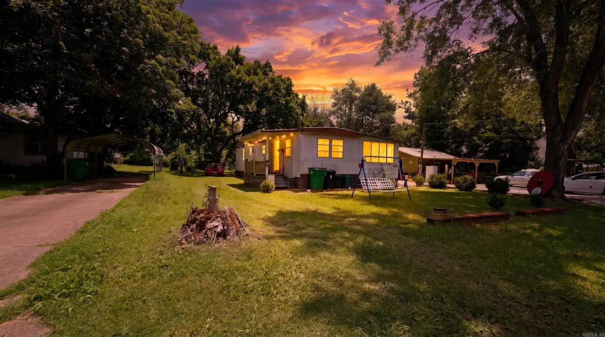 425 Monroe Street, Thayer, MO 65791 - #1