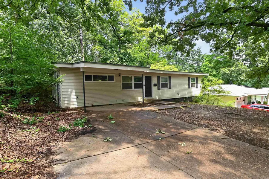 18 Windsor Drive, Little Rock, AR 72209 - #2