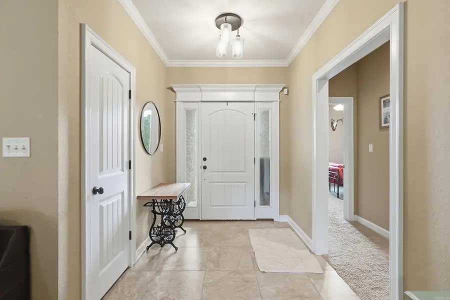 77 Oak Tree Circle, Conway, AR 72032 - #2