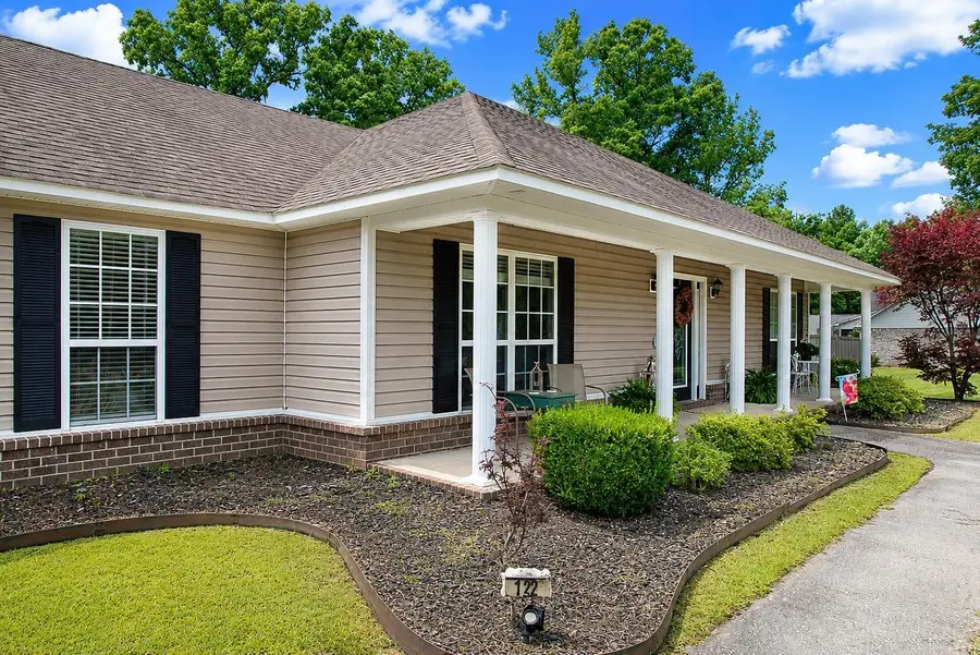122 W Little Ln, White Hall, AR 71602 - #2