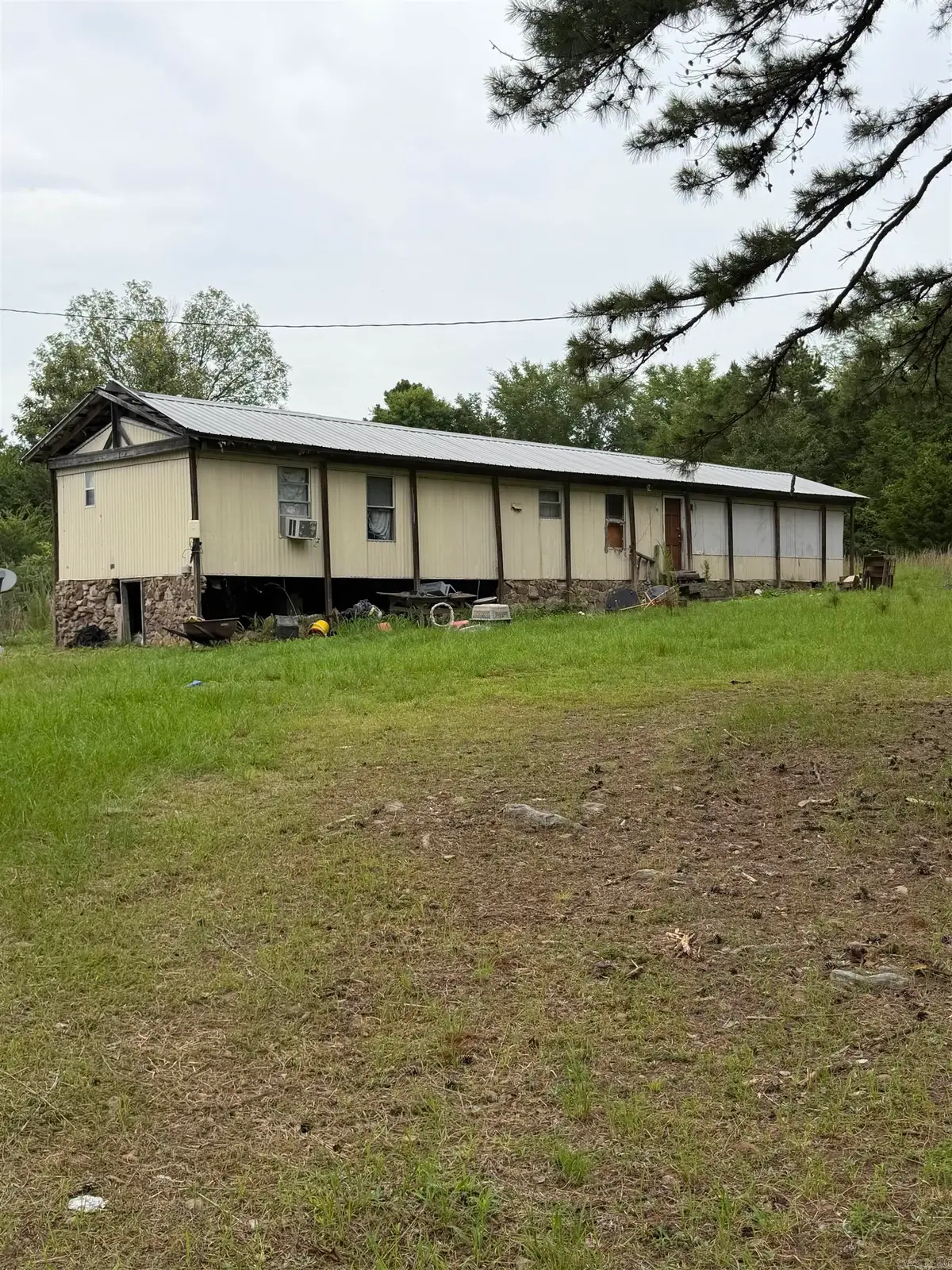 135 Bill Leach, Romance, AR 72136 - #1