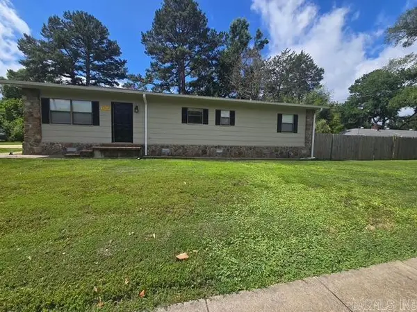 1201 W Front Street, Heber Springs, AR 72543
