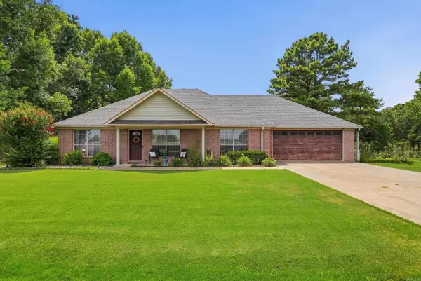 29 N Coker Road, Vilonia, AR 72173