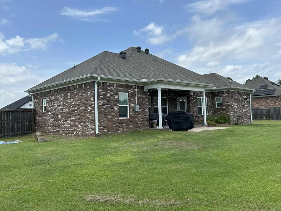 11 Sunny Drive, Morrilton, AR 72110 - #3