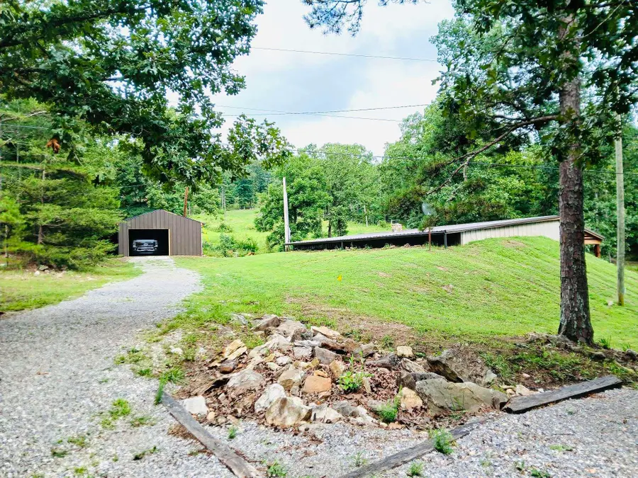 298 Red Lamb Road, Melbourne, AR 72556 - #2