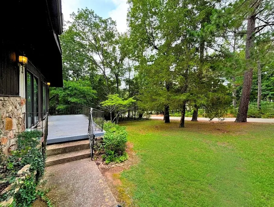 131 Cherokee Road, Cherokee Village, AR 72529 - #3