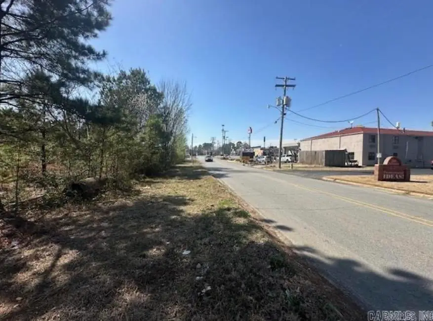 210 Dell Drive, Bryant, AR 72022 - #3