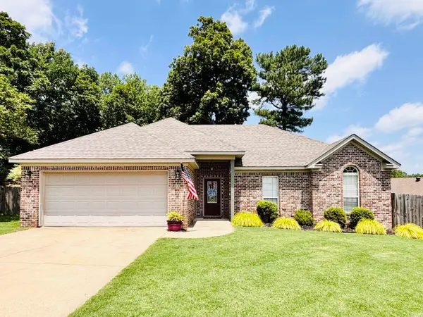 116 Sahalee Cove, Haskell, AR 72015
