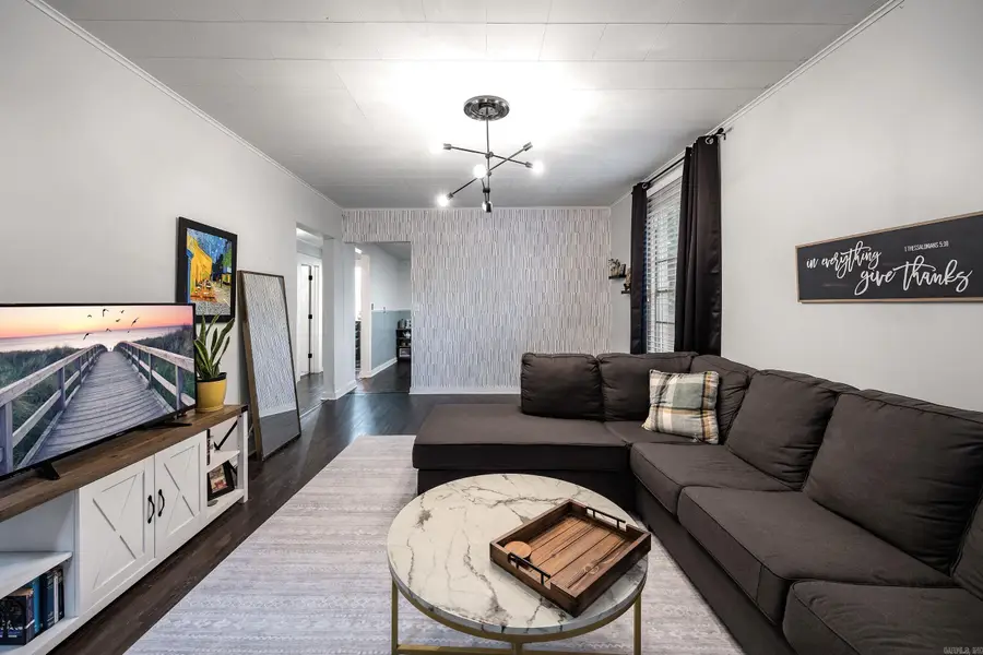 223 S Oak St., Little Rock, AR 72205 - #2