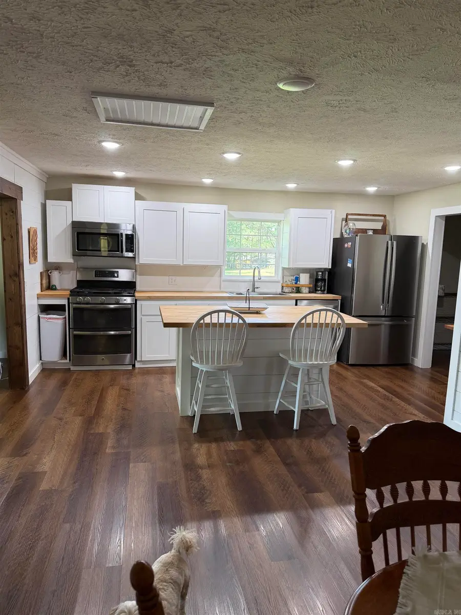 1593 Hwy 16 East, Clinton, AR 72031 - #2