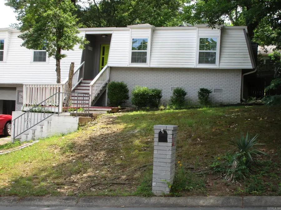 1209 E Twin Lakes Drive, Little Rock, AR 72205 - #2