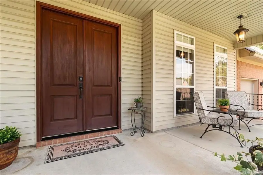 21 Edgewater Ct, Jacksonville, AR 72076 - #2