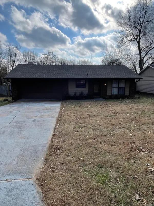 105 Wells Fargo Trl, Jacksonville, AR 72076