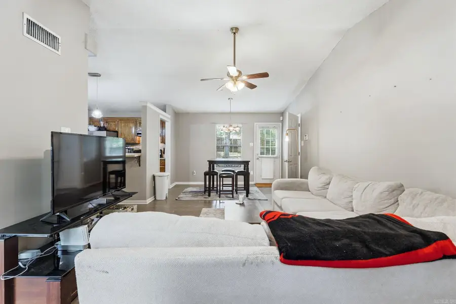 38 Point West Circle, Little Rock, AR 72211 - #2