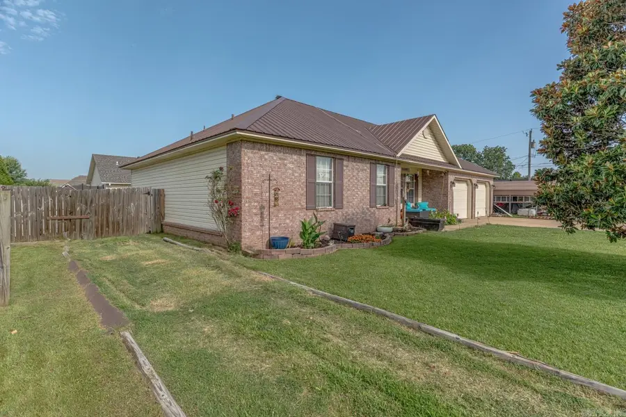 119 Charlene St, Bono, AR 72416 - #2