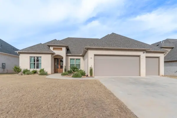 75 Lucia Lane, Maumelle, AR 72113