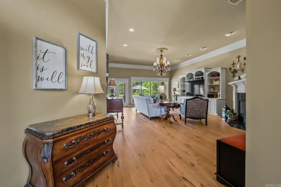 127 Grenoble Circle, Maumelle, AR 72113 - #3