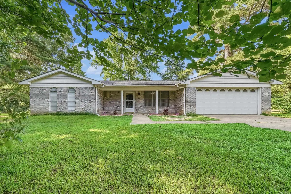 111 Angel Walk Ln, De Queen, AR 71832 - #1