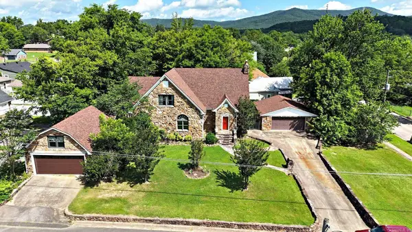 705 Church Avenue, Mena, AR 71953