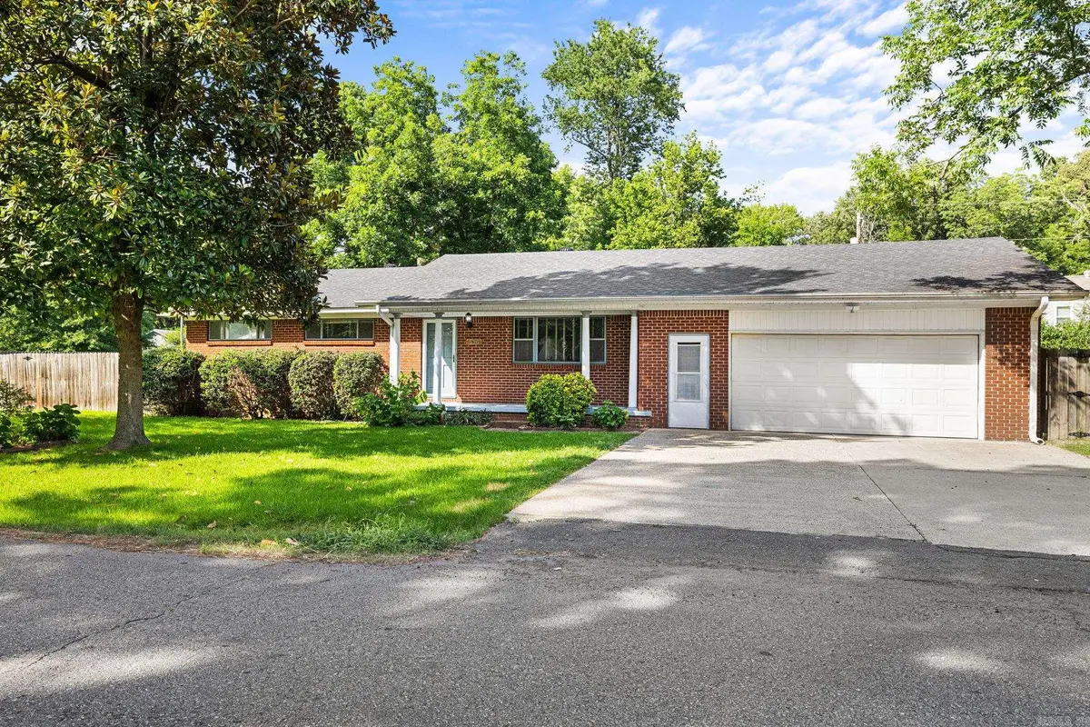 516 E Elm Street, Cabot, AR 72023 - #1