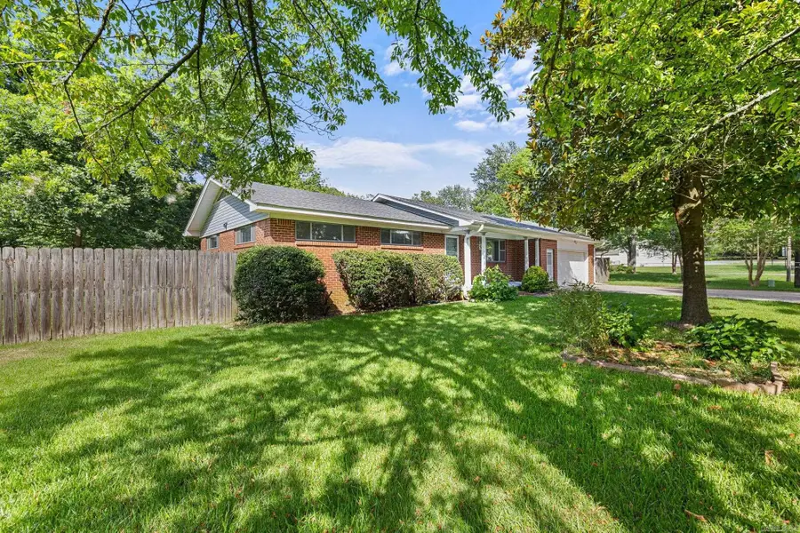 516 E Elm Street, Cabot, AR 72023 - #2