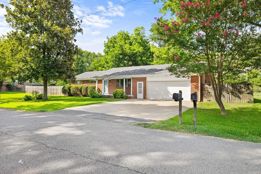 516 E Elm Street, Cabot, AR 72023 - #3