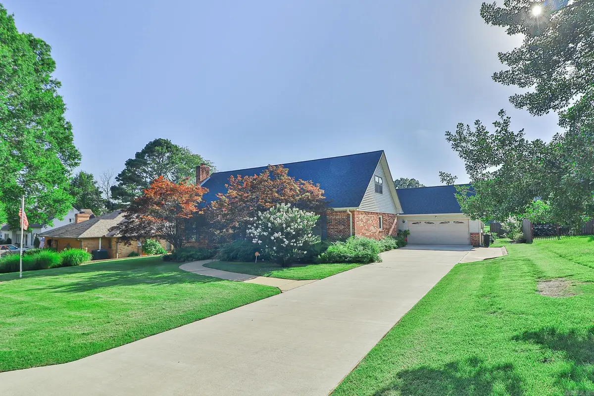 1509 Hillcrest Drive, Jonesboro, AR 72401 - #1