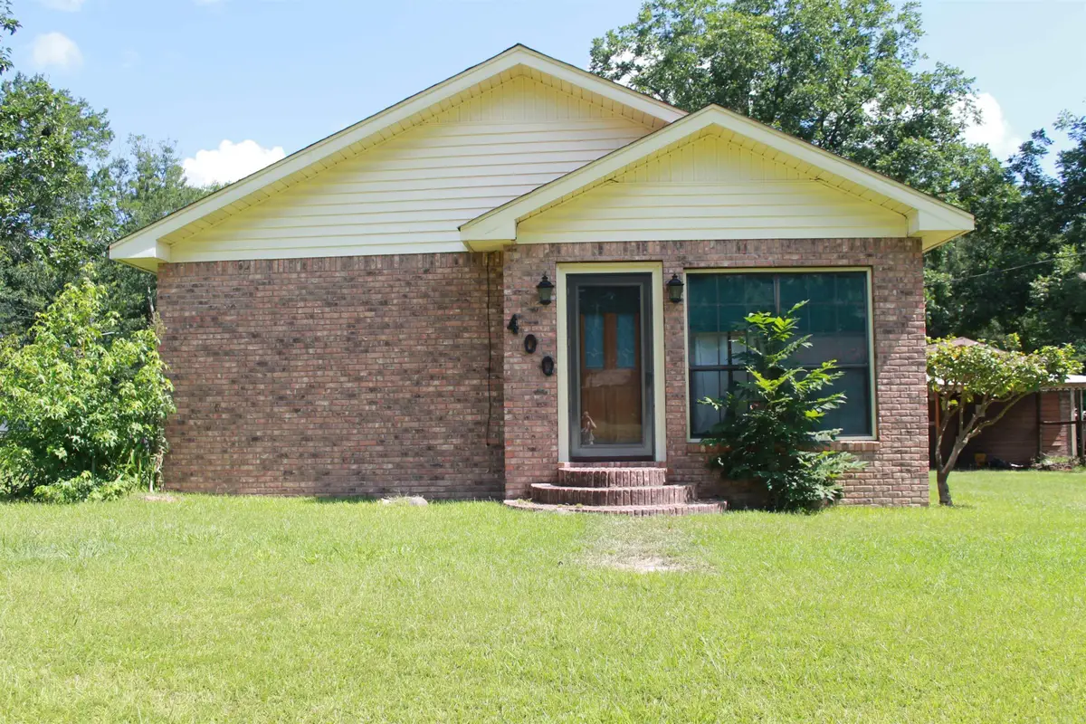400 E Stateline Road, Junction City, AR 71749 - #1