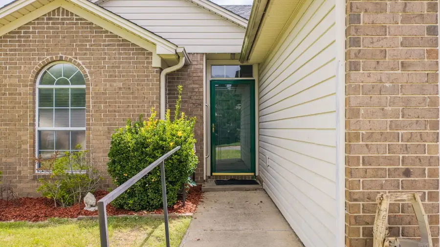 40 Meadow Ridge Loop, Maumelle, AR 72113 - #3