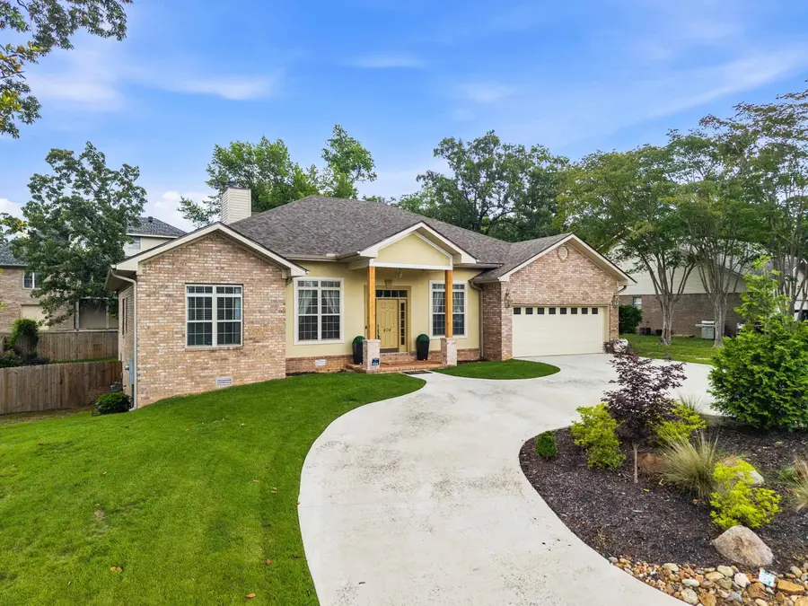 404 Peninsula Drive, Hot Springs, AR 71901 - #2