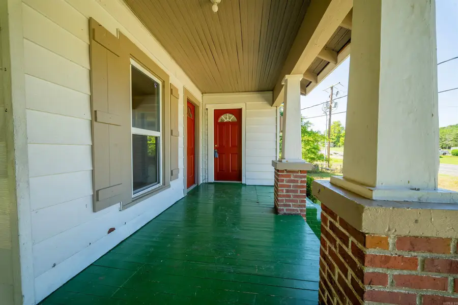 111 N Wyatt Dr, El Dorado, AR 71730 - #3