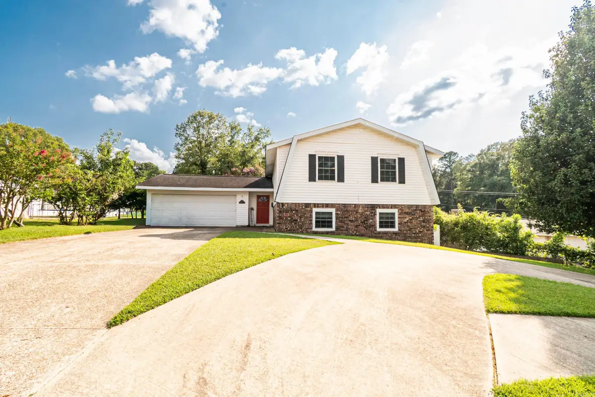 112 Alderman Dr, El Dorado, AR 71730 - #1