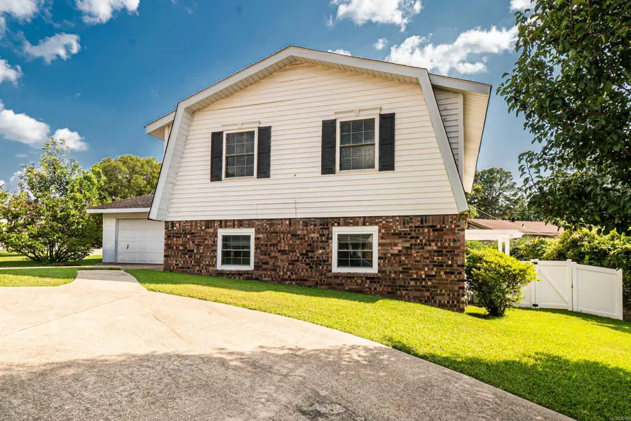 112 Alderman Dr, El Dorado, AR 71730 - #2