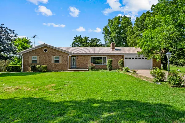 49 Floyd Road, Pangburn, AR 72121