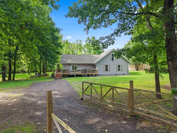 1556 Hamilton Dairy, Hot Springs, AR 71901