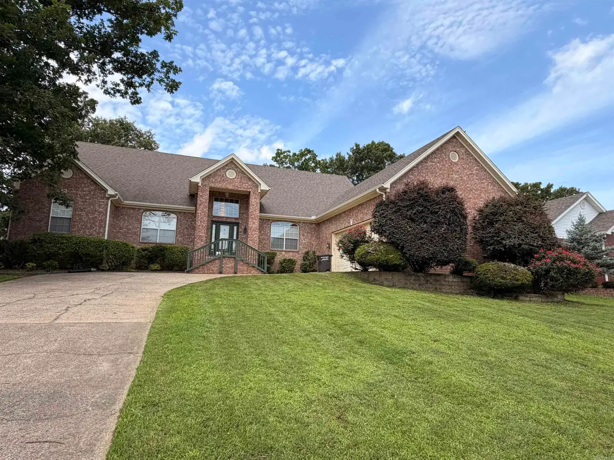 7 Westpointe Drive, Jacksonville, AR 72076 - #1