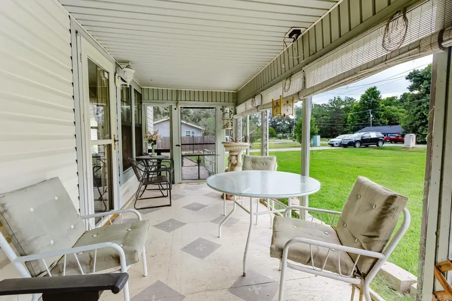 211 Southeastern Avenue, Jacksonville, AR 72076 - #2