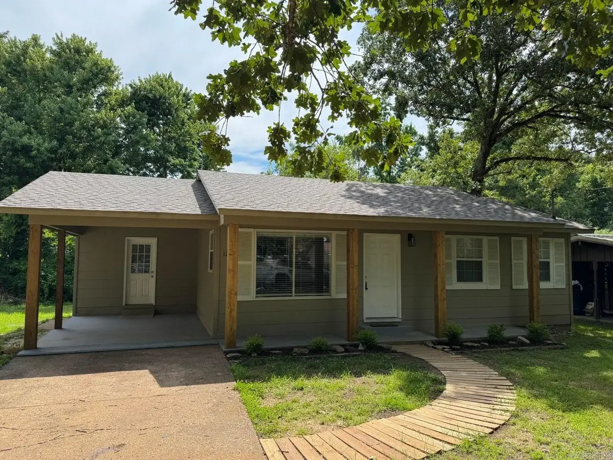 128 Hiawatha Drive, Cherokee Village, AR 72529 - #1