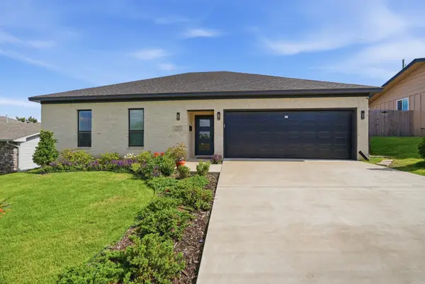 11325 Jamestown Drive, Little Rock, AR 72211