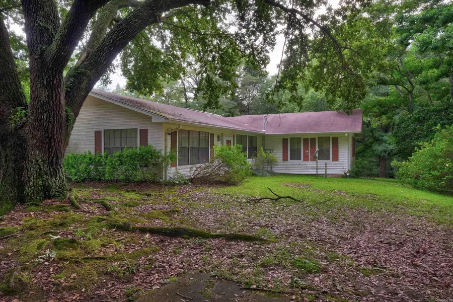 1869 E Stateline Rd, Junction City, AR 71749 - #2