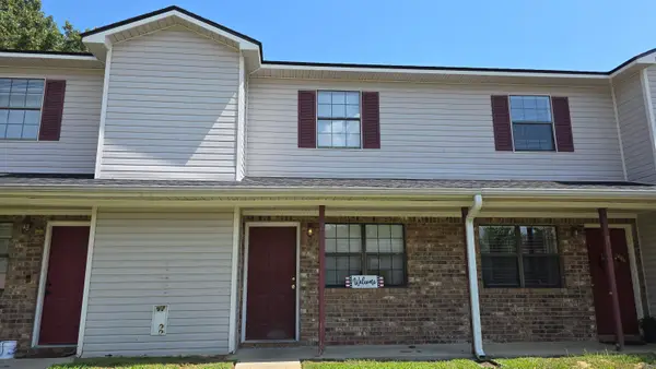 1405 E O Street, Russellville, AR 72801