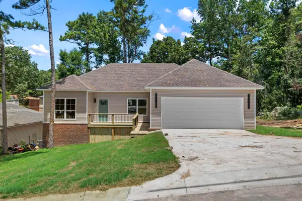 14 Lenora Lane, Little Rock, AR 72206