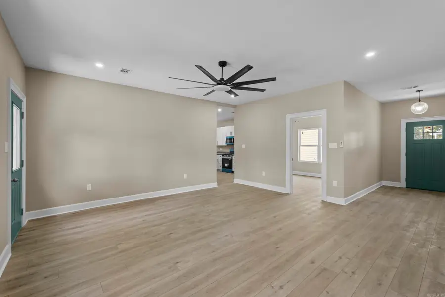 14 Lenora Lane, Little Rock, AR 72206 - #3