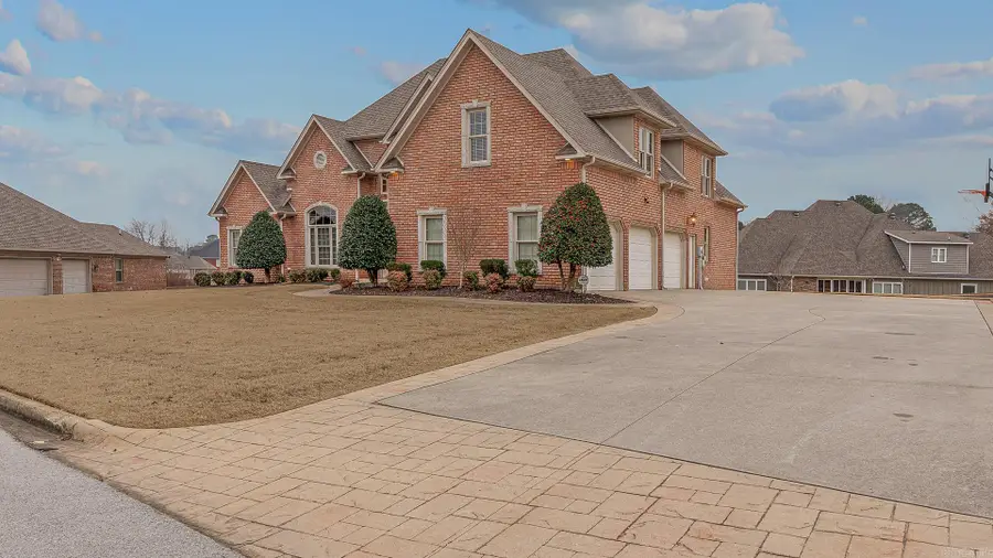 12 Victor Drive, Paragould, AR 72450 - #3