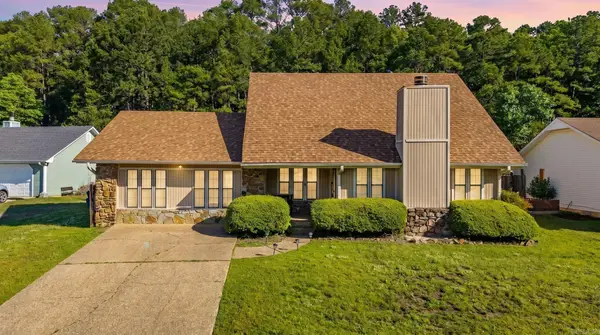 19 Hightrail Drive, Maumelle, AR 72113