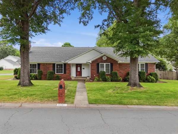 2910 Wicket Street, Conway, AR 72034