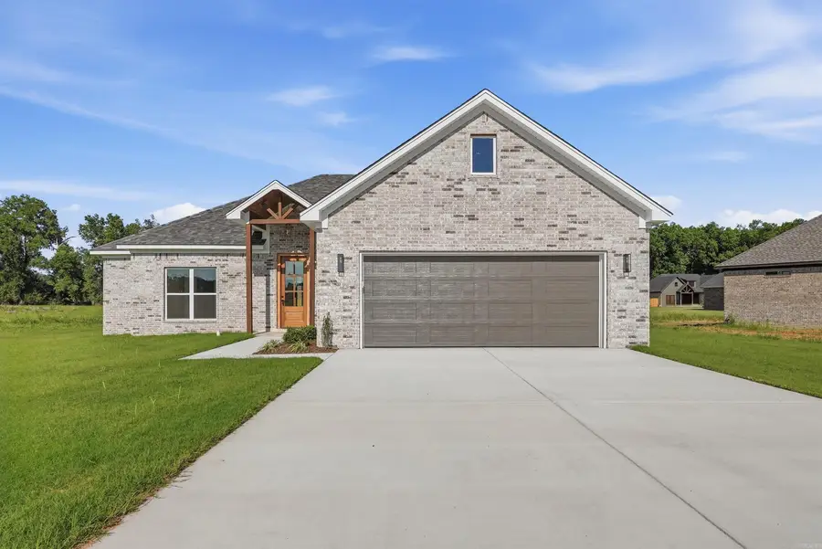 31 Sunny Drive, Morrilton, AR 72110 - #2