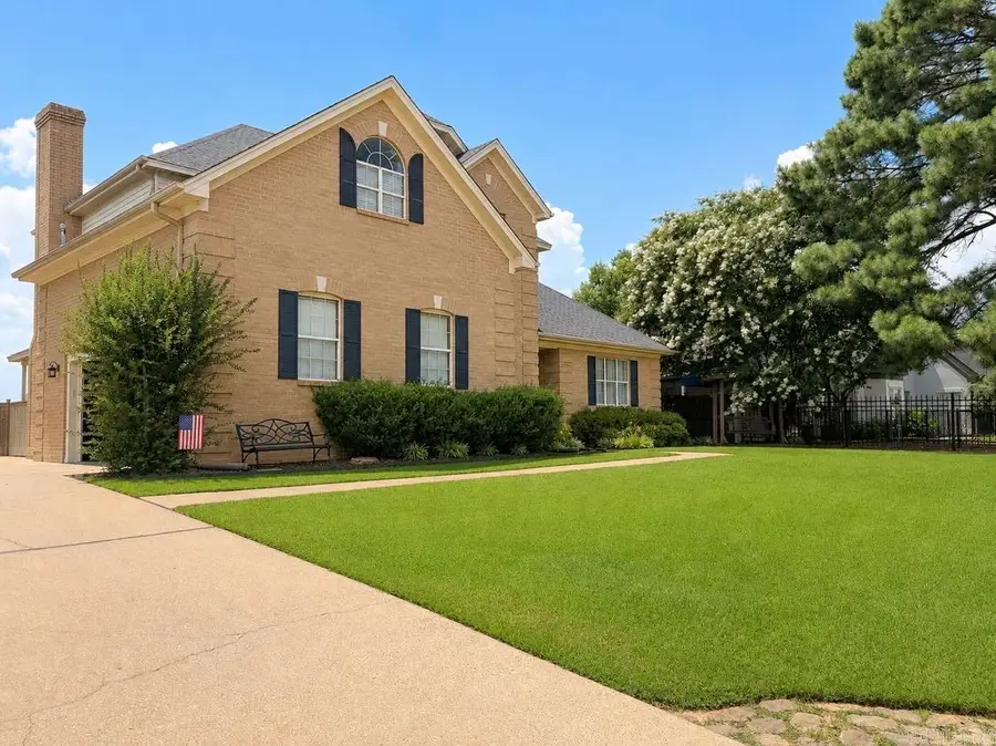 105 River Oaks Court, Searcy, AR 72143 - #2